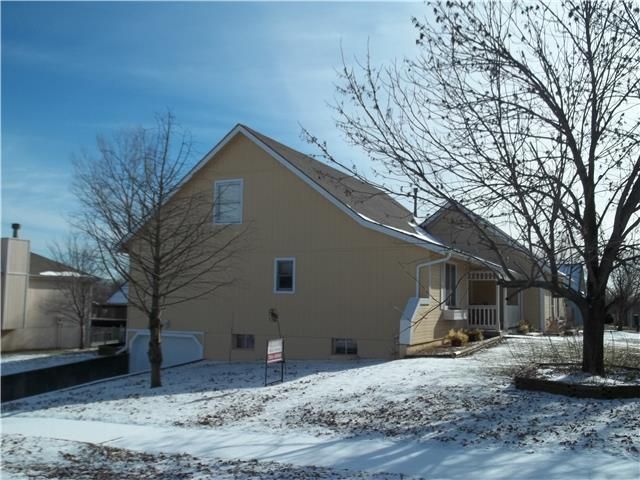 5801 Crysler Ave, Kansas City, MO 64133