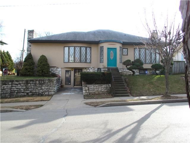 4105 Scarritt Ave, Kansas City, MO 64123