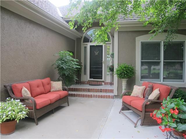13271 Bluejacket St, Overland Park, KS 66213