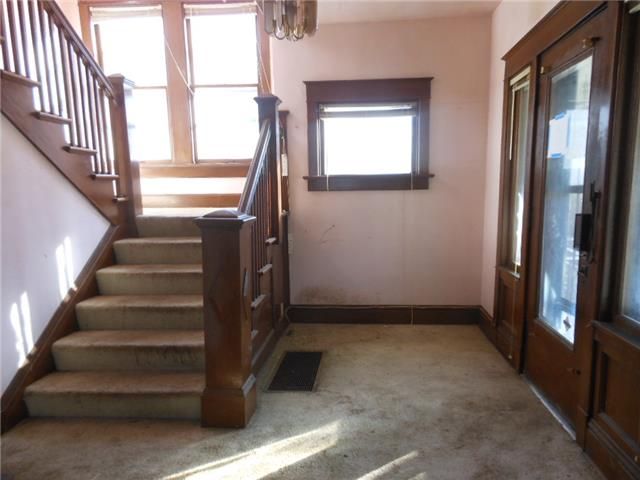 4262 E 62nd St, Kansas City, MO 64130