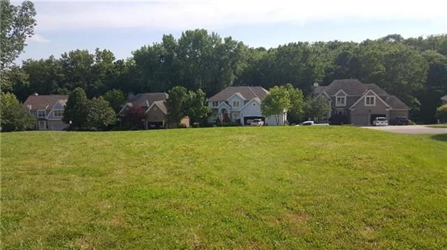 Scott Dr, Liberty, MO 64068