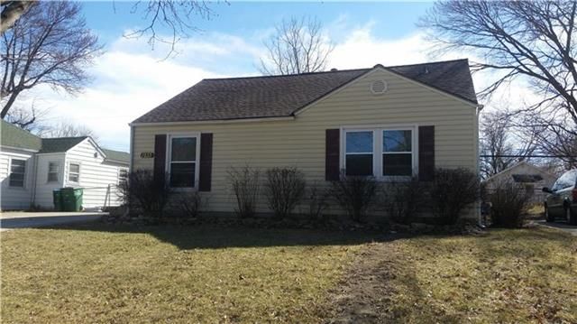 1233 E 25th Ave, Kansas City, MO 64116