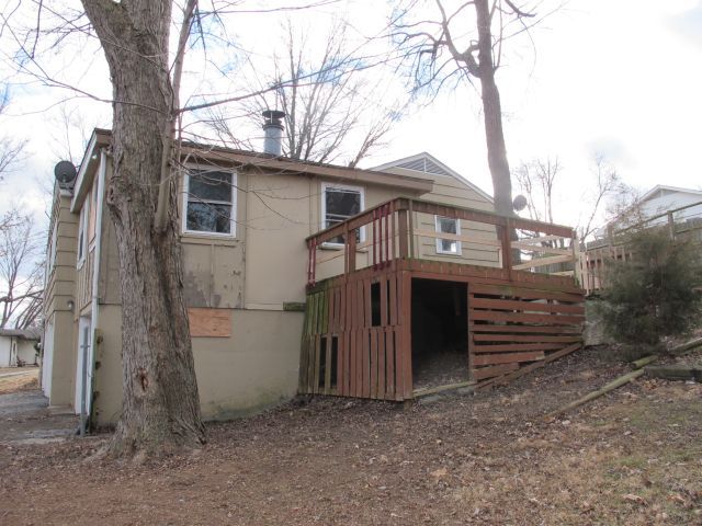 5124 Garfield Ave, Kansas City, KS 66102