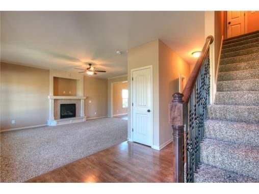 10033 N Lawn Ave, Kansas City, MO 64156