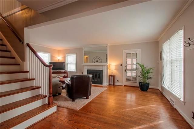 638 E 73 Ter, Kansas City, MO 64131