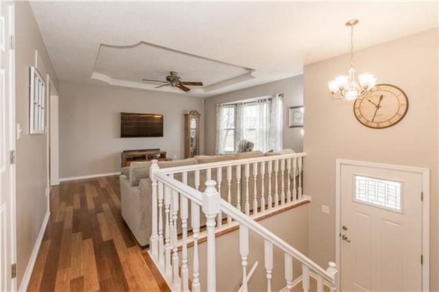 2104 NE Belvoir St, Lee's Summit, MO 64086