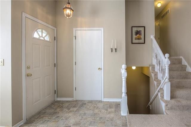 7622 W 154th Ter, Overland Park, KS 66223