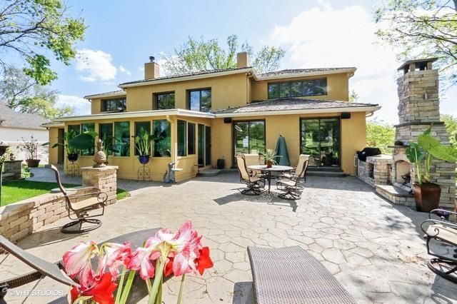 12421 Summit St, Kansas City, MO 64145