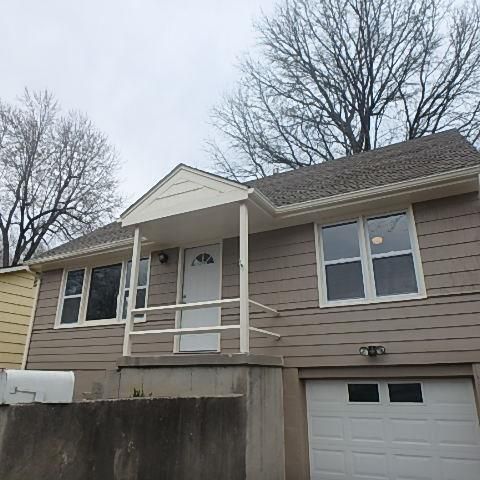 9111 Main St, Kansas City, MO 64114