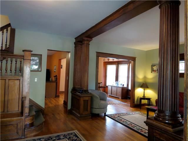 2811 Harrison St, Kansas City, MO 64109