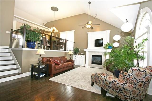 16106 E 77th St, Kansas City, MO 64139