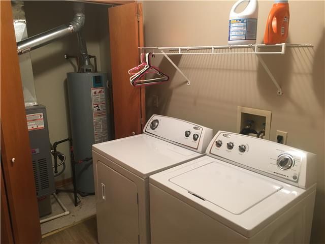213 Wesleyan Dr, Cameron, MO 64429