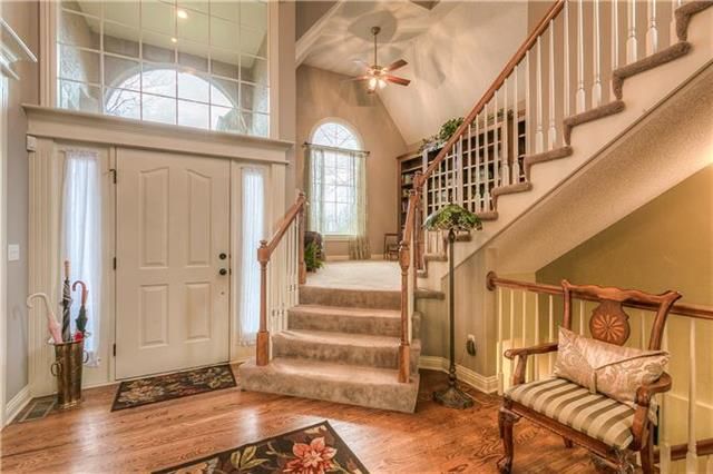 12513 Richards St, Overland Park, KS 66213