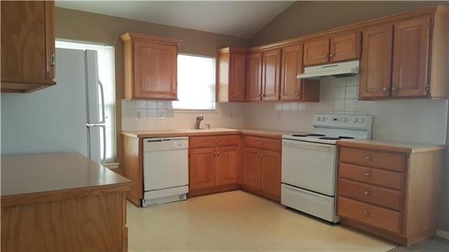 720 E 124th St, Kansas City, MO 64146