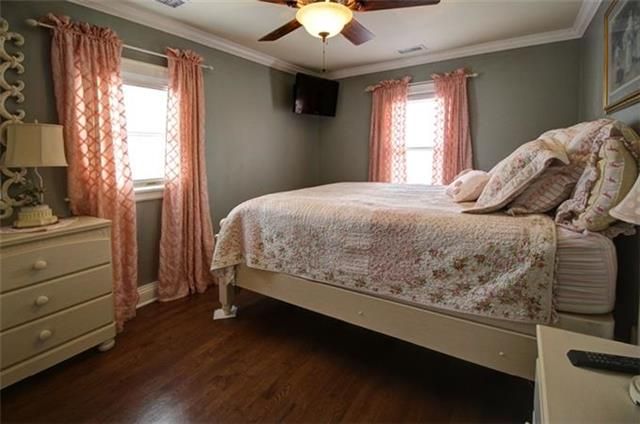 5617 Cherry St, Kansas City, MO 64110