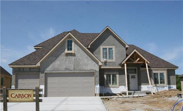 4616 Montebella Dr, Riverside, MO 64150