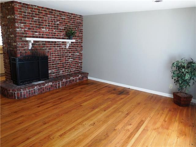 4700 E 114th St, Kansas City, MO 64137