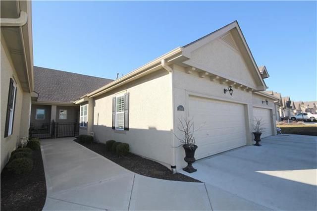 2411 NE 107 Ter, Kansas City, MO 64155