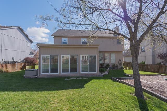 12420 S Gallery St, Olathe, KS 66062