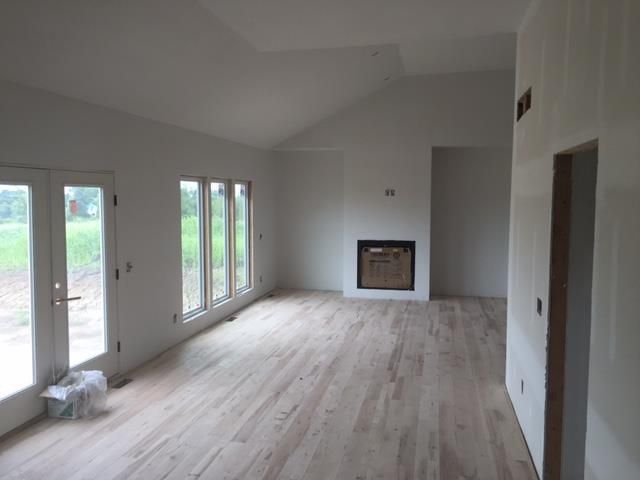 5237 SE Fox Run Rd, Lathrop, MO 64465