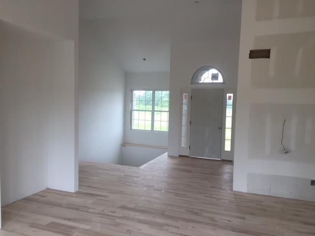 5237 SE Fox Run Rd, Lathrop, MO 64465