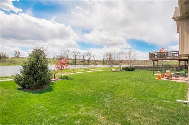 10900 N Brooklyn Ave, Kansas City, MO 64155