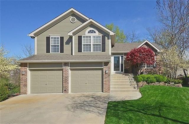 11907 N Campbell St, Kansas City, MO 64155
