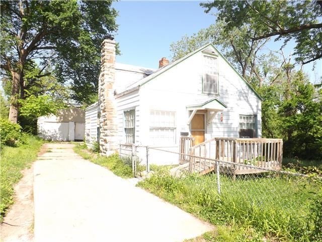 8308 Olive St, Kansas City, MO 64131