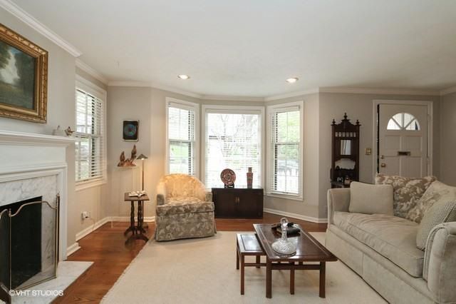 629 E 66th St, Kansas City, MO 64131