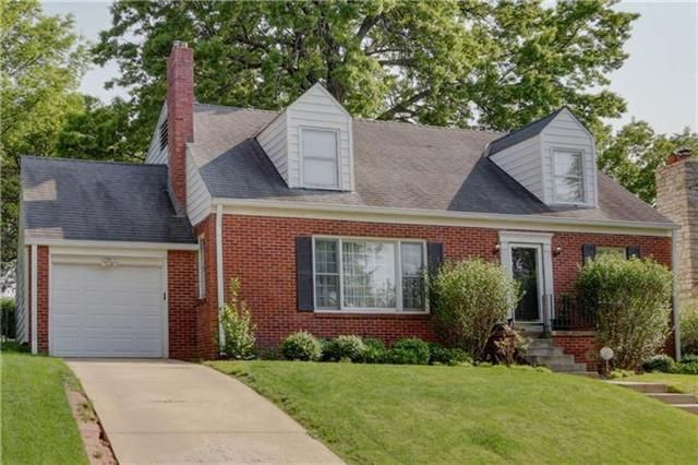 405 E 65th Ter, Kansas City, MO 64131