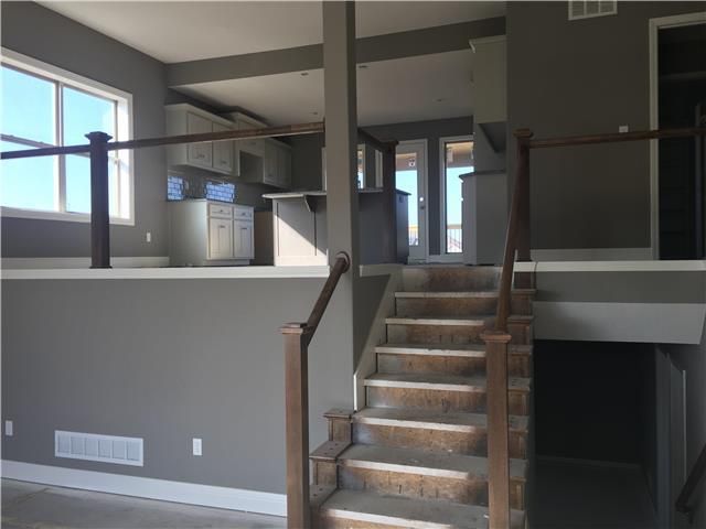 9104 N Myrtle Ave, Kansas City, MO 64156