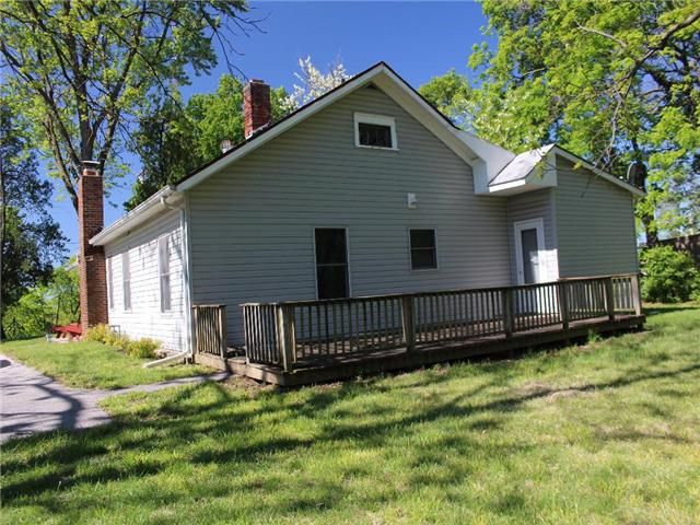 6940 E 58th St, Kansas City, MO 64129