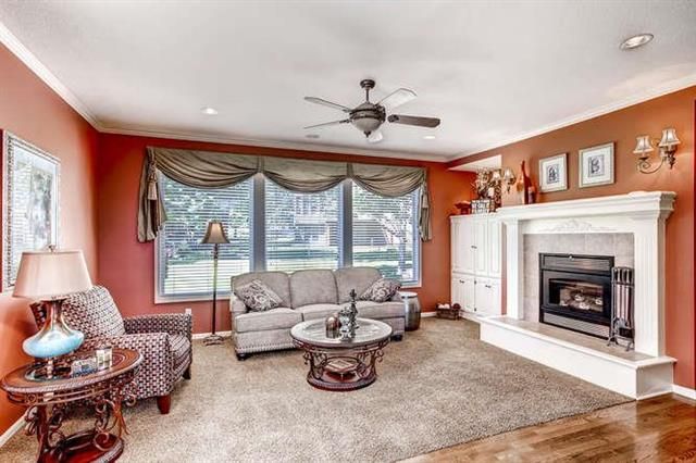 3708 W 156th St, Overland Park, KS 66224