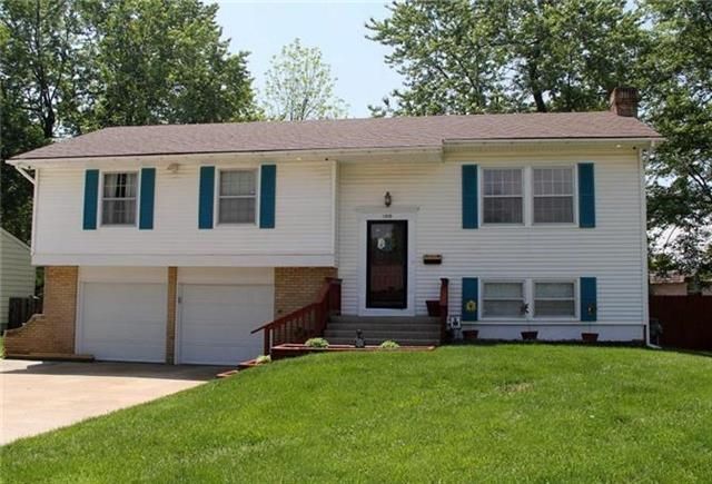 13119 E 45th Ter, Independence, MO 64055