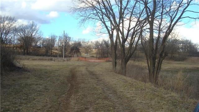 Blue Mills Rd, Independence, MO 64058