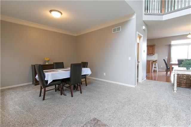 8908 NE 101st St, Kansas City, MO 64157