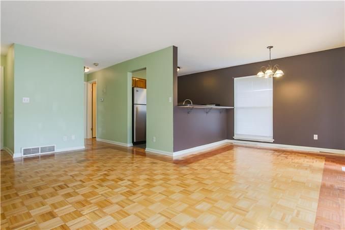 4724 Belleview Unit # 4 Ave, Kansas City, MO 64141