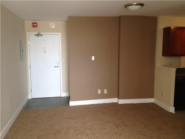 600 E 8th St #7T, Kansas City, MO 64106