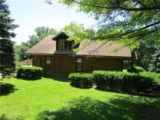 1301 S 4th St, Atchison, KS 66002