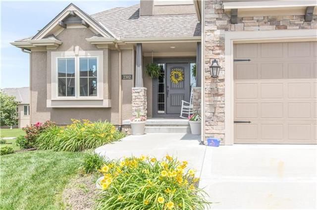 2302 NE 110th Ter, Kansas City, MO 64155