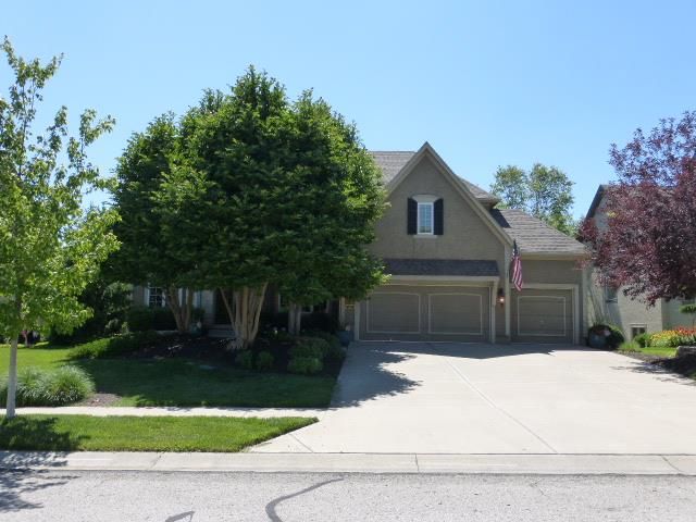 15612 Eby St, Overland Park, KS 66221