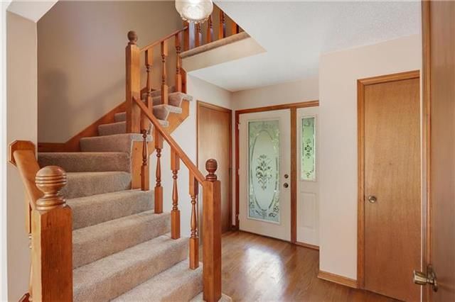 8520 N Troost Ave, Kansas City, MO 64155