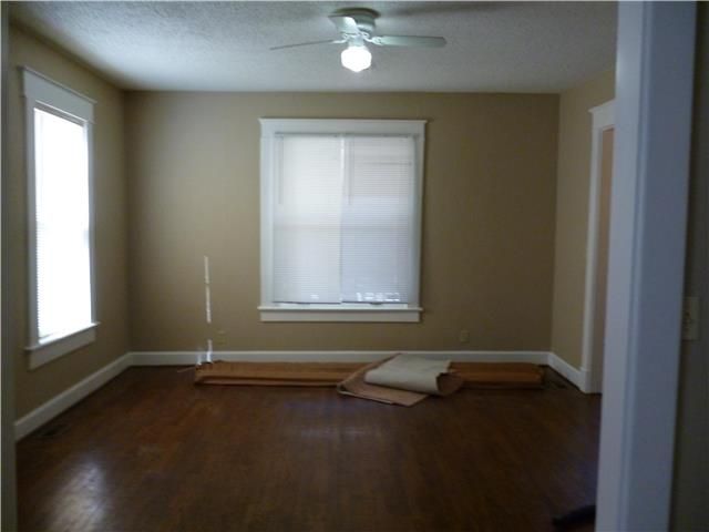 419 Spruce Ave, Kansas City, MO 64124