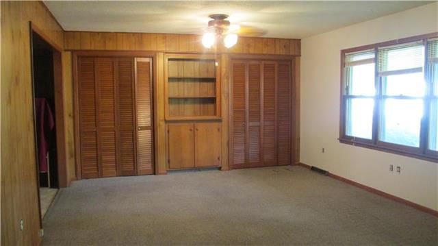504 Erwin St, Urich, MO 64788