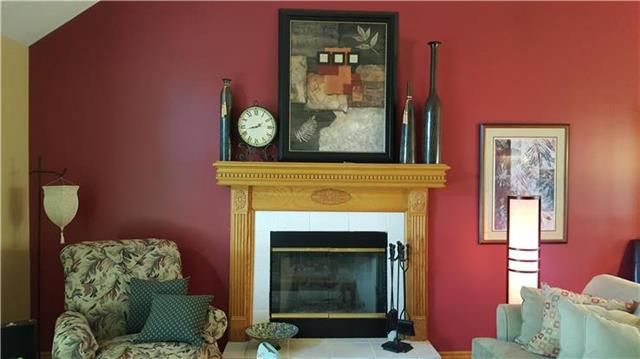 7706 W 156th Ter, Overland Park, KS 66223