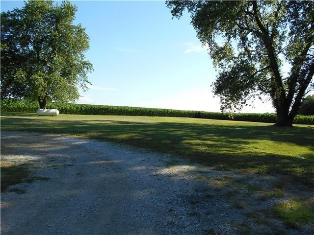 709 W Heth St, Mayview, MO 64071