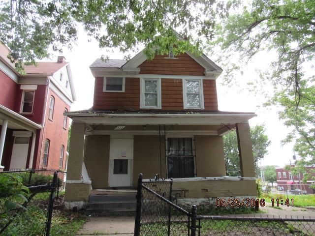 1111 Park Ave, Kansas City, MO 64127