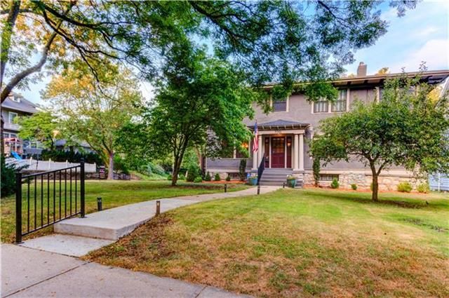 5901 Central St, Kansas City, MO 64113