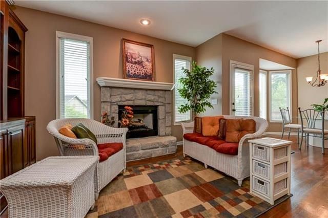 13129 Bluejacket St, Overland Park, KS 66213