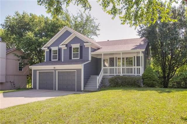 14909 Stonewood Dr, Grandview, MO 64030